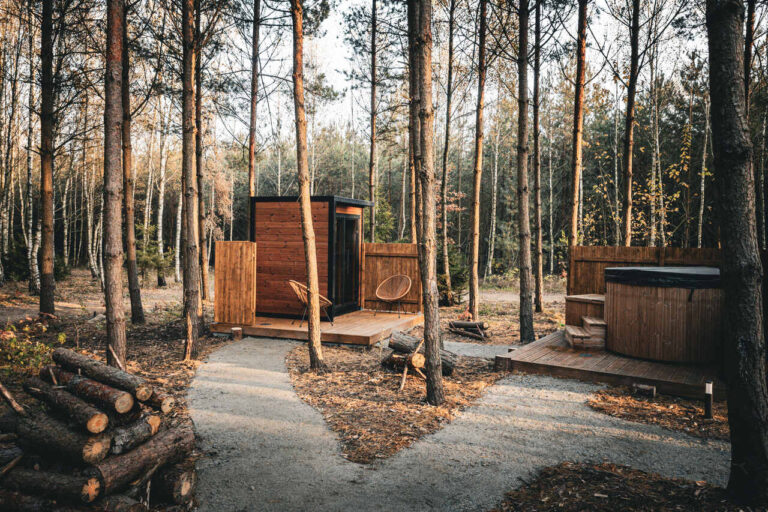 Osada Lovelaski w Laskach